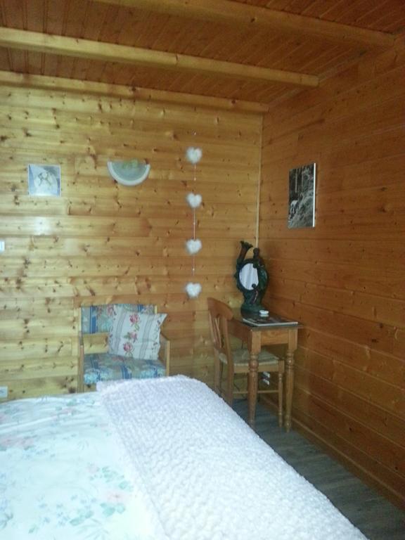 B&B Chalet L'Epinette Gerardmer Bilik gambar